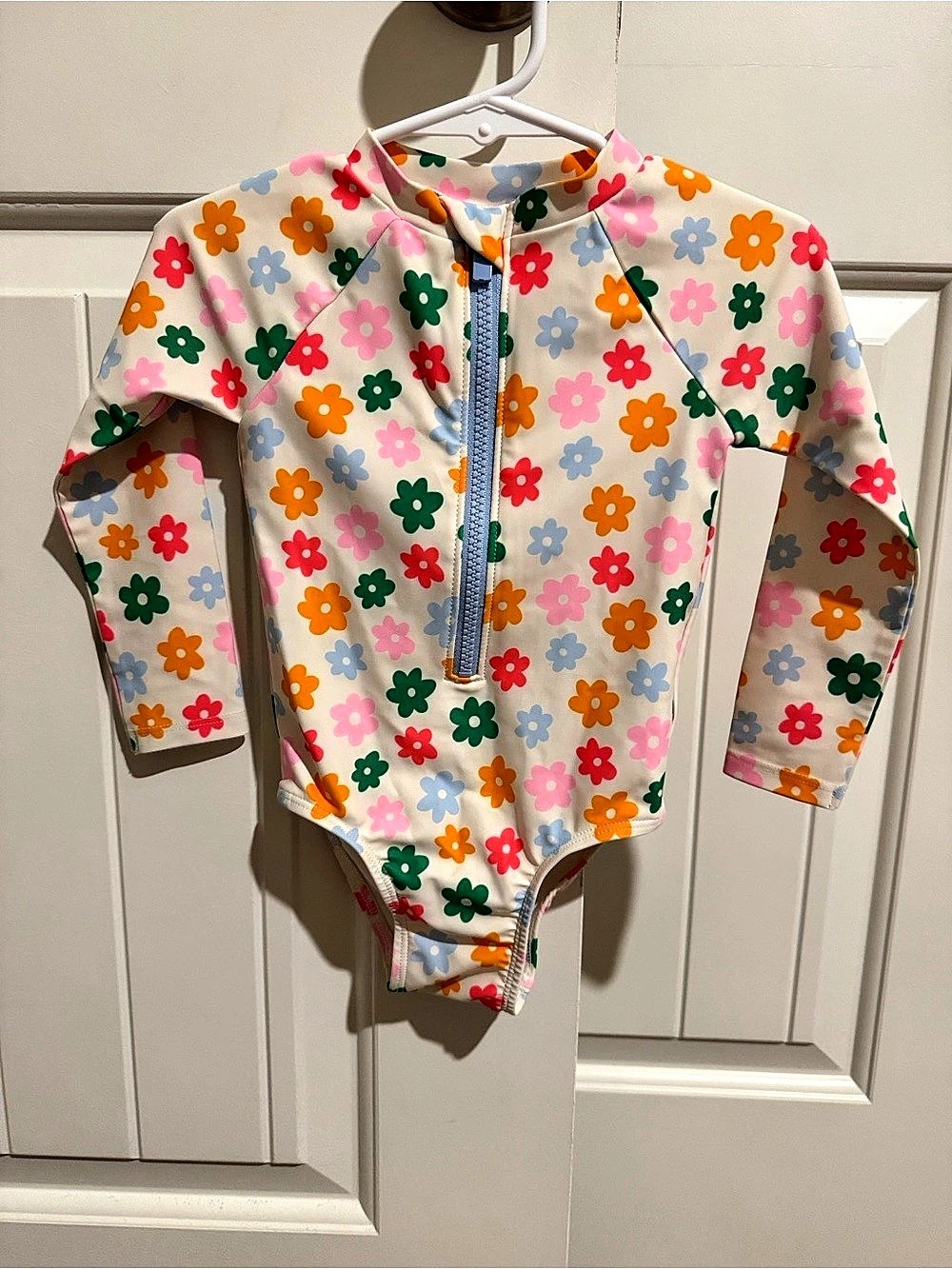 Kids Long-Sleeve Floral Rash Guard Swimsuit - Multicolor